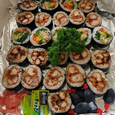 Hand rolled Maki Sushi